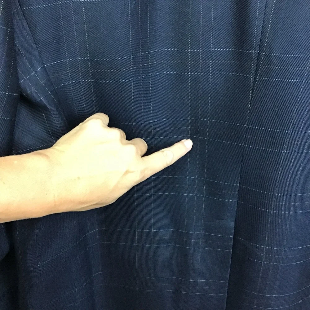 Tommy  Hilfiger Men's 46R Blazer Sport Coat Blue Check Silk & Wool vtg -holes